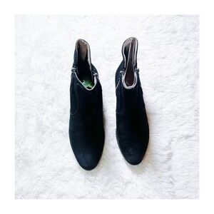 Seychelle's Suede Angle Bootie Side Zippers NWOB SZ7
